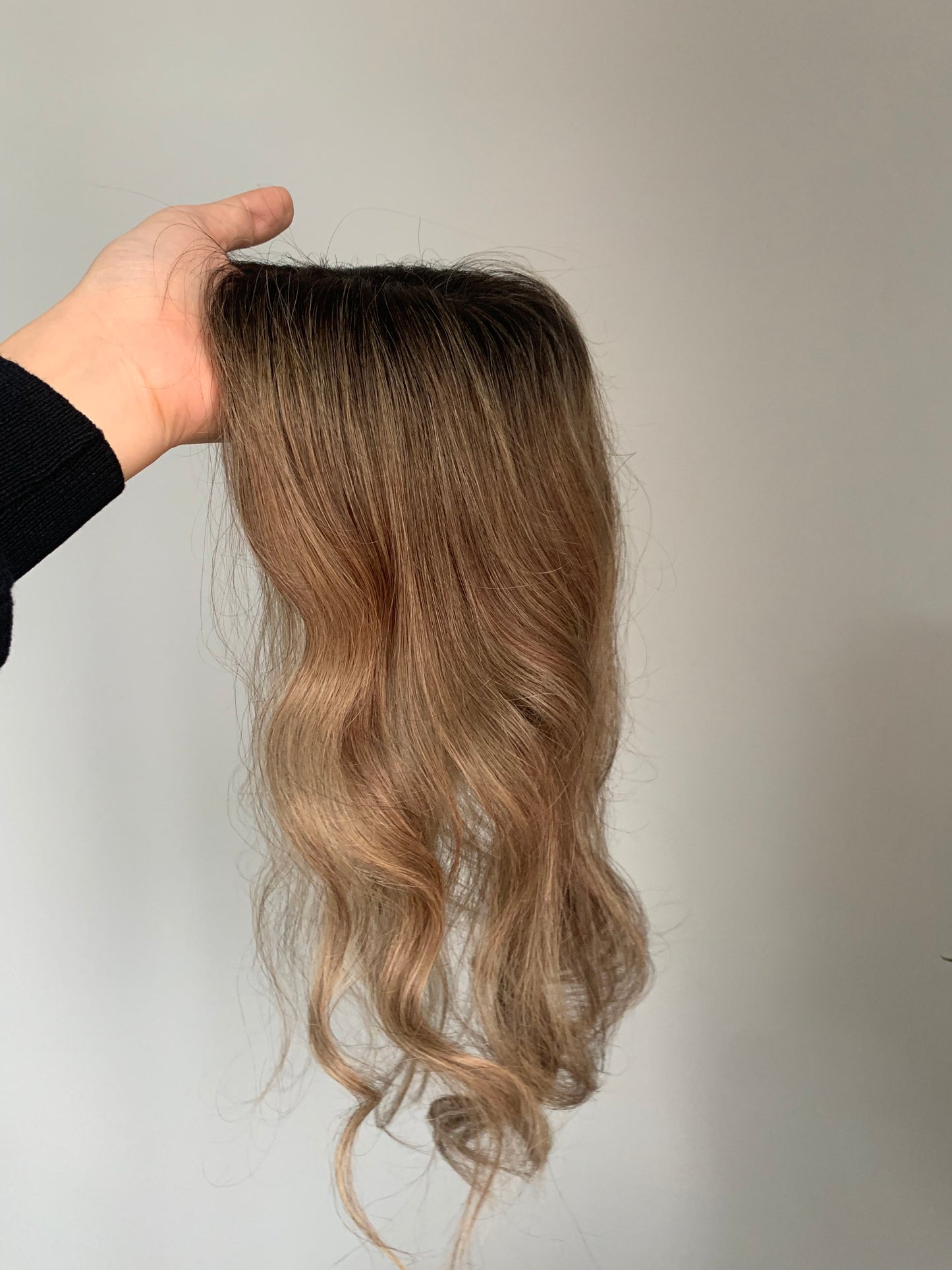 (Janis Miller)5*6inch Mono Base Wavy Human Hair topper Without Bangs And Dark Root