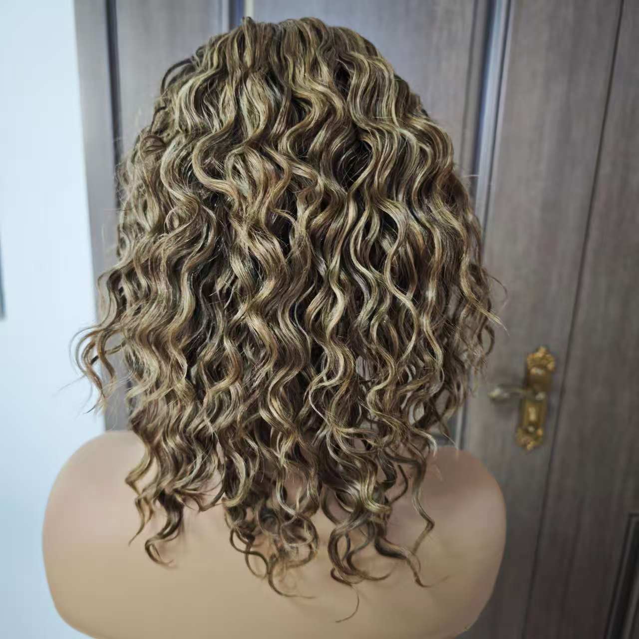 (Angie)  Curly Human Hair Wig Without Bangs - VIVACROWN
