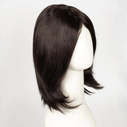 ストレートスタイルのナチュラルヘアトッパー