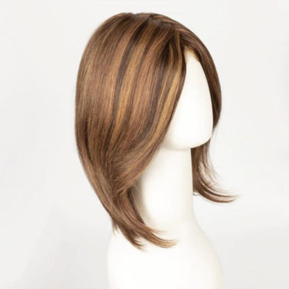 Nbelleストレートヘアトッパーで簡単にボリュームとカバー力を追加