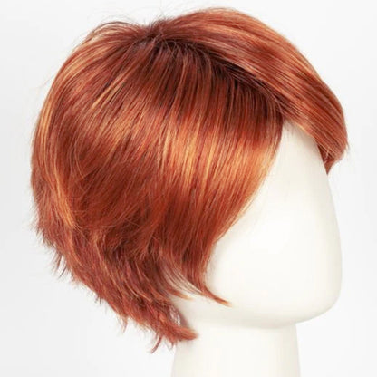 前髪付きのスタイリッシュなストレートナチュラルヘアトッパー
