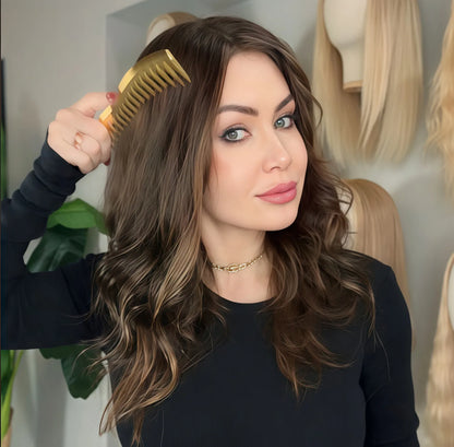 女性のための高品質ヘアトッパー。柔らかく、通気性があり、ゴージャスです。 