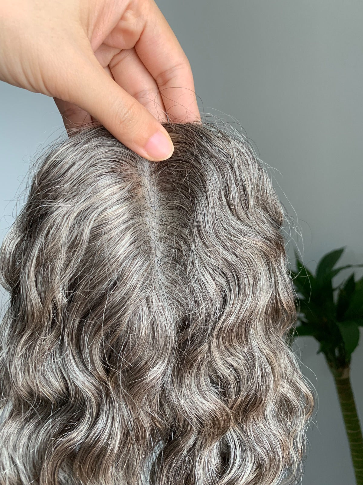 (Linda Hervey) 10*12cm Mono Base Curly Human Hair topper With Bangs